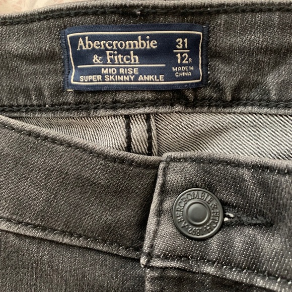 Abercrombie star jeans - Picture 4 of 4